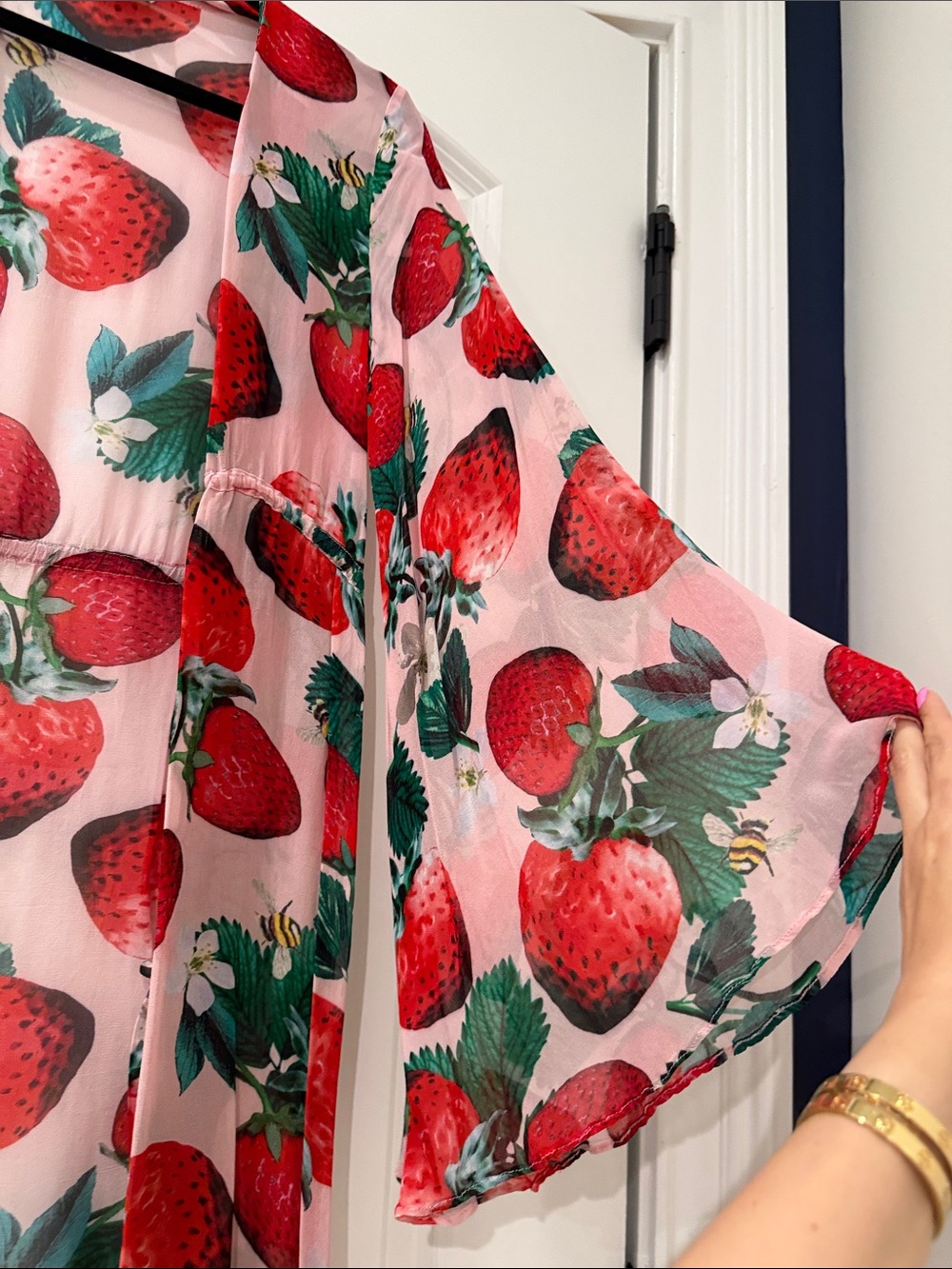 Sheer Strawberry-Print Long Kimono Tunic - Pink/Red - Picture 11 of 16